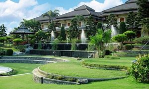 Tukang Taman Kediri